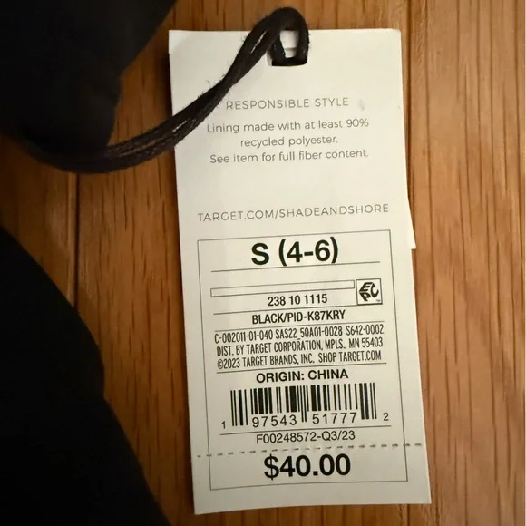 Women’s Small Shade and Shore Black Halter One-Piece Swimsuit NWT - Picture 5 of 5